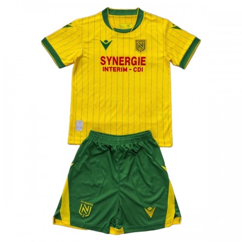 FC Nantes Voetbaltenue Thuis 2025-26 - Kind FC Nantes Voetbaltenue Thuis 2025-26 - Kind