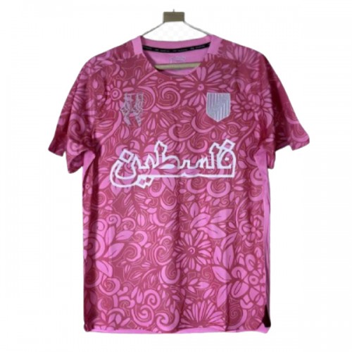 FC Palestina X Farrah Azam Voetbalshirt 2025-26 Roze FC Palestina X Farrah Azam Voetbalshirt 2025-26 Roze