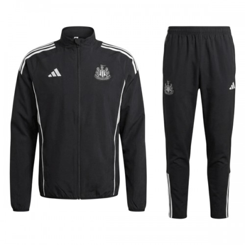 Newcastle United Trainingsjack Pak 2025-26 Zwarte Newcastle United Trainingsjack Pak 2025-26 Zwarte