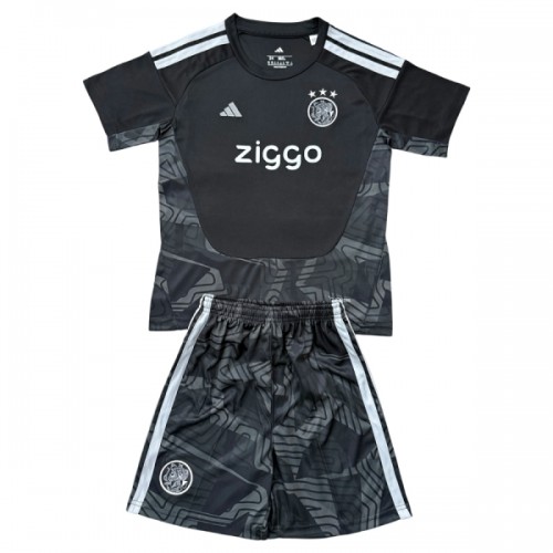 Ajax Amsterdam Voetbaltenue Doelman 2026-27 Zwarte - Kind Ajax Amsterdam Voetbaltenue Doelman 2026-27 Zwarte - Kind