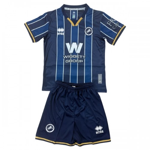 Millwall Voetbaltenue Thuis 2026-27 - Kind Millwall Voetbaltenue Thuis 2026-27 - Kind