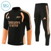 Arsenal Trainings Sweatshirt Kwart-Zip 2026-27 Zwarte - Kind Arsenal Trainings Sweatshirt Kwart-Zip 2026-27 Zwarte - Kind