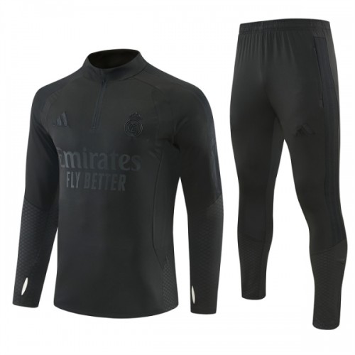 Real Madrid Trainings Sweatshirt Kwart-Zip 2026-27 Zwarte Real Madrid Trainings Sweatshirt Kwart-Zip 2026-27 Zwarte