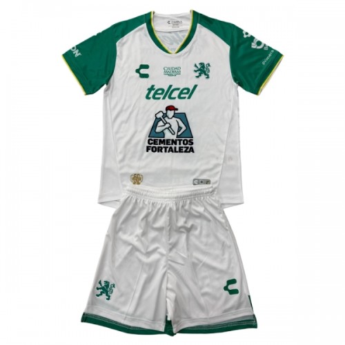 Club Leon Voetbaltenue Uit 2026-27 - Kind Club Leon Voetbaltenue Uit 2026-27 - Kind