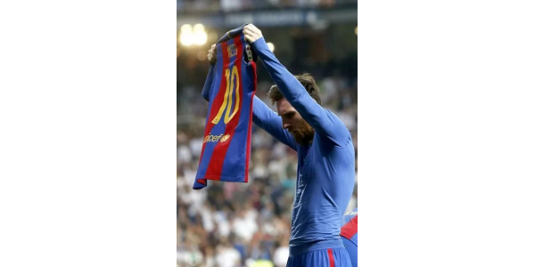Fans van Barcelona zingen opnieuw Messi