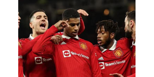 Manchester United behaalde 7 opeenvolgende overwinningen in alle competities Manchester United behaalde 7 opeenvolgende overwinningen in alle competities