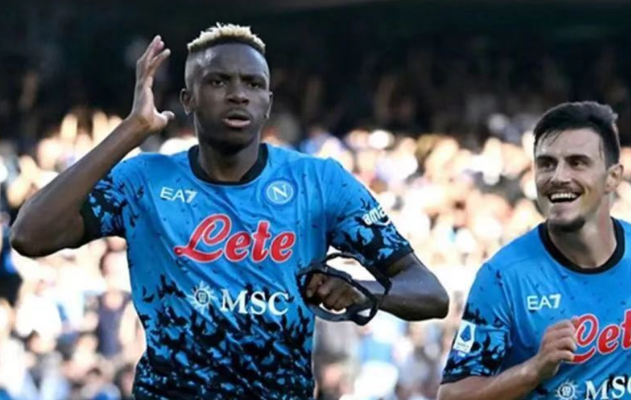 Napoli verkoopt Osimhen voor 150 miljoen euro